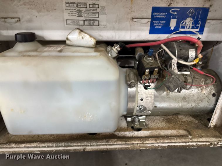 image for item EG7083 2016 Hy-Brid HB-1430 scissor lift