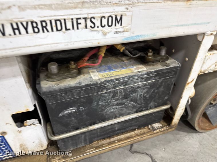 image for item EG7083 2016 Hy-Brid HB-1430 scissor lift