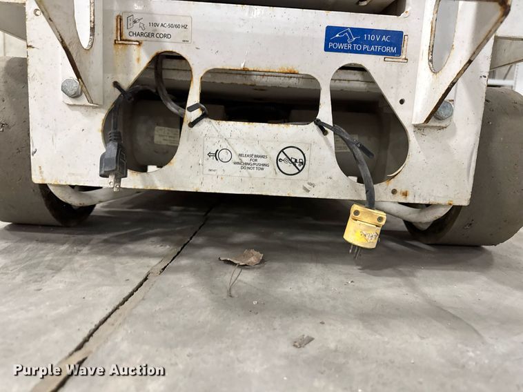 image for item EG7084 2015 Hy-Brid HB-1430 scissor lift