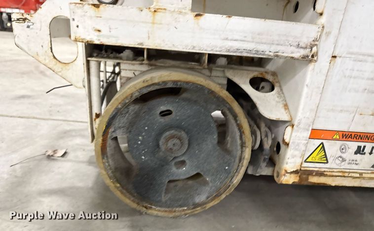 image for item EG7084 2015 Hy-Brid HB-1430 scissor lift