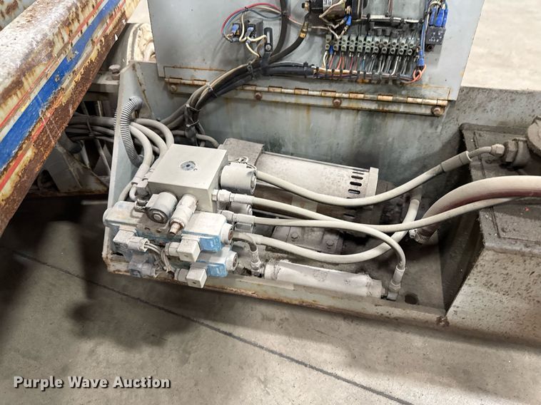 image for item EG7087 1993 Skyjack SJ-3220 scissor lift