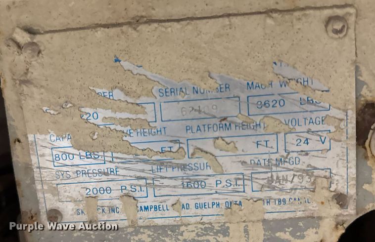 image for item EG7087 1993 Skyjack SJ-3220 scissor lift