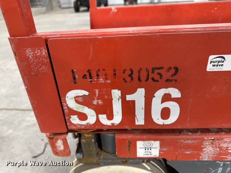image for item EG7088 2017 Skyjack SJ16 vertical lift