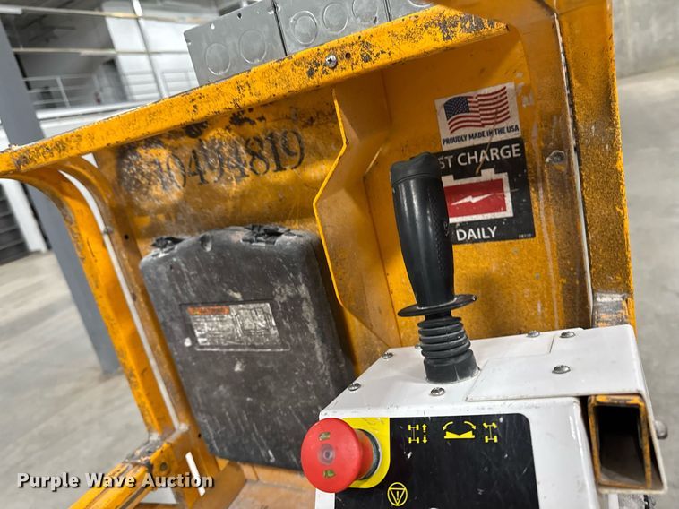 image for item EG7089 2016 Hy-Brid HB-1430 scissor lift