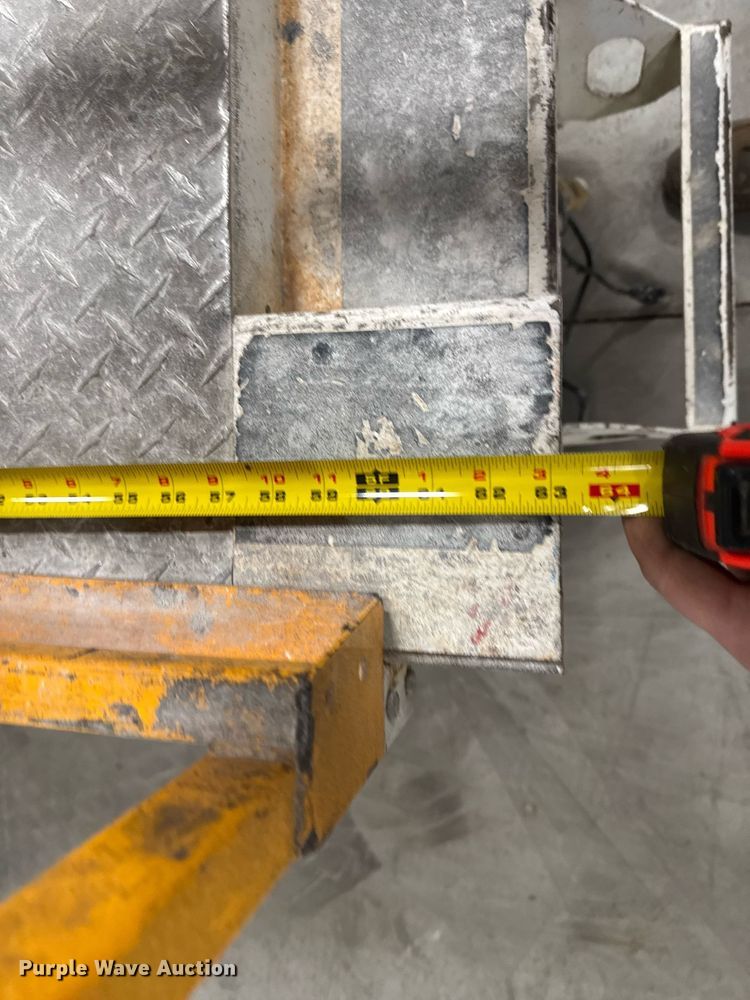 image for item EG7089 2016 Hy-Brid HB-1430 scissor lift