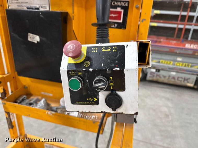 image for item EG7090 2016 HY-BRID HB-1430 scissor lift