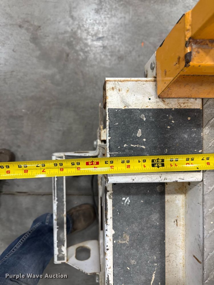 image for item EG7090 2016 HY-BRID HB-1430 scissor lift