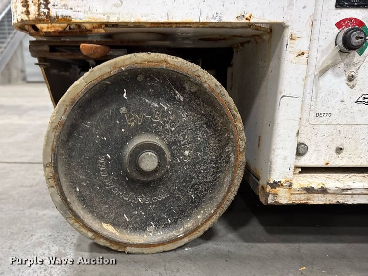 image for item EG7090 2016 HY-BRID HB-1430 scissor lift