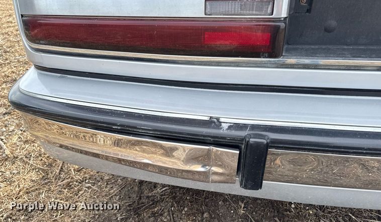 image for item EG7101 1993 Buick Regal Limited 