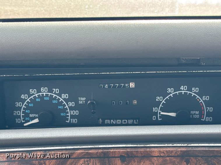 image for item EG7101 1993 Buick Regal Limited 