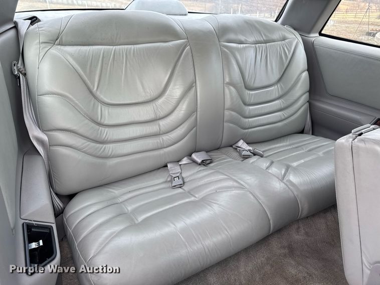 image for item EG7101 1993 Buick Regal Limited 