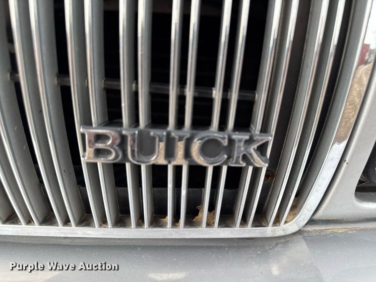 image for item EG7101 1993 Buick Regal Limited 