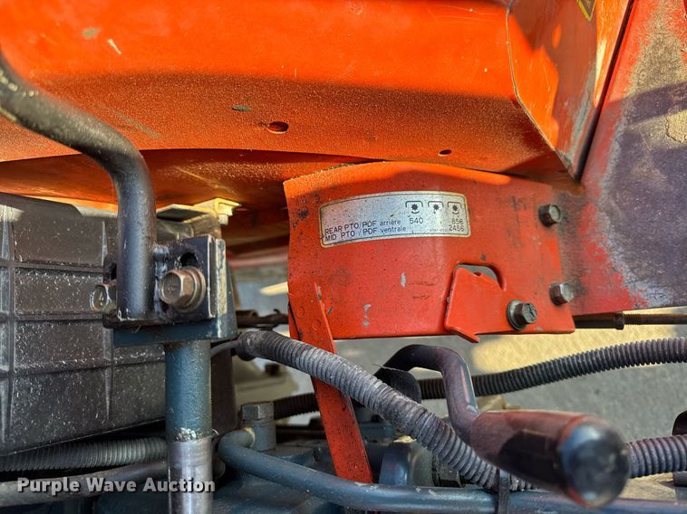 image for item EG7104 Kubota B1150 MFWD tractor