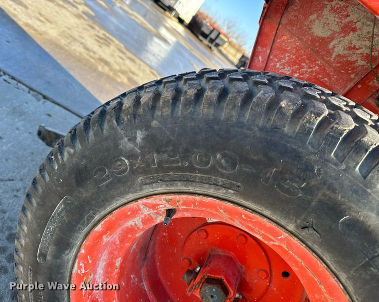 image for item EG7104 Kubota B1150 MFWD tractor