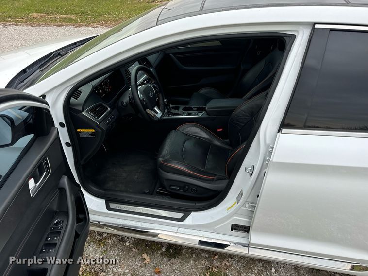 image for item EH7344 2015 Hyundai Sonata Sport 2.0T Limited 