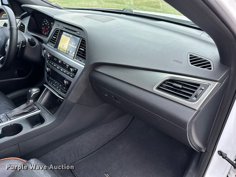 image for item EH7344 2015 Hyundai Sonata Sport 2.0T Limited 