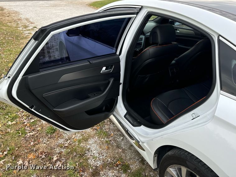 image for item EH7344 2015 Hyundai Sonata Sport 2.0T Limited 