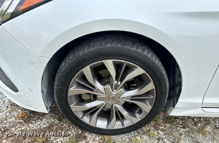 image for item EH7344 2015 Hyundai Sonata Sport 2.0T Limited 