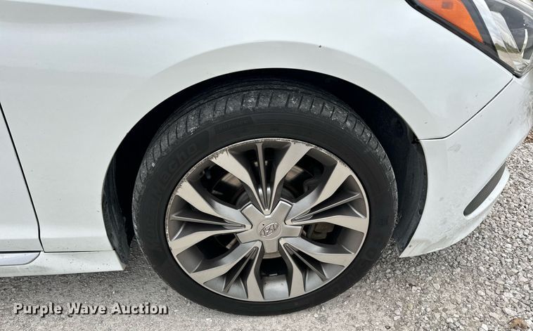 image for item EH7344 2015 Hyundai Sonata Sport 2.0T Limited 