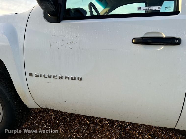 image for item EH7405 2008 Chevrolet  Silverado 1500 Ext. Cab pickup truck