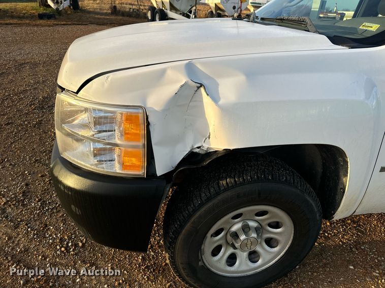 image for item EH7405 2008 Chevrolet  Silverado 1500 Ext. Cab pickup truck