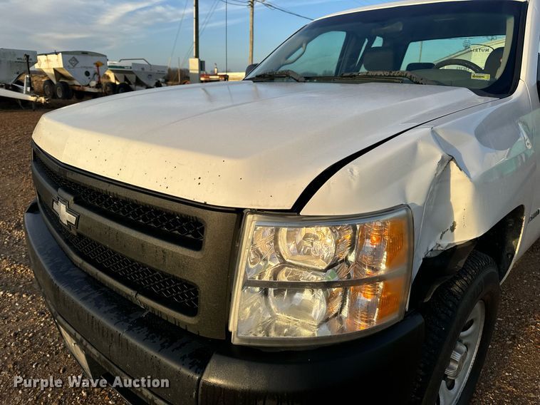 image for item EH7405 2008 Chevrolet  Silverado 1500 Ext. Cab pickup truck