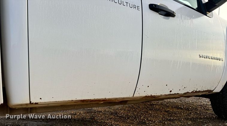 image for item EH7405 2008 Chevrolet  Silverado 1500 Ext. Cab pickup truck