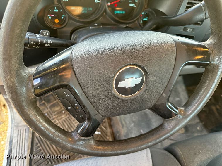 image for item EH7405 2008 Chevrolet  Silverado 1500 Ext. Cab pickup truck