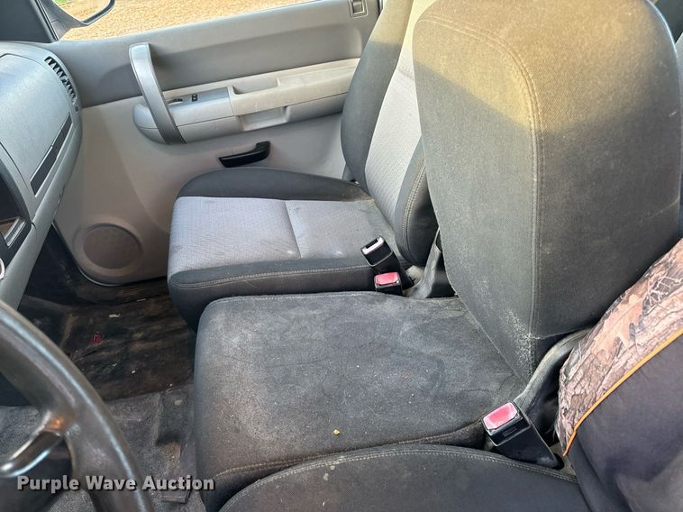 image for item EH7405 2008 Chevrolet  Silverado 1500 Ext. Cab pickup truck
