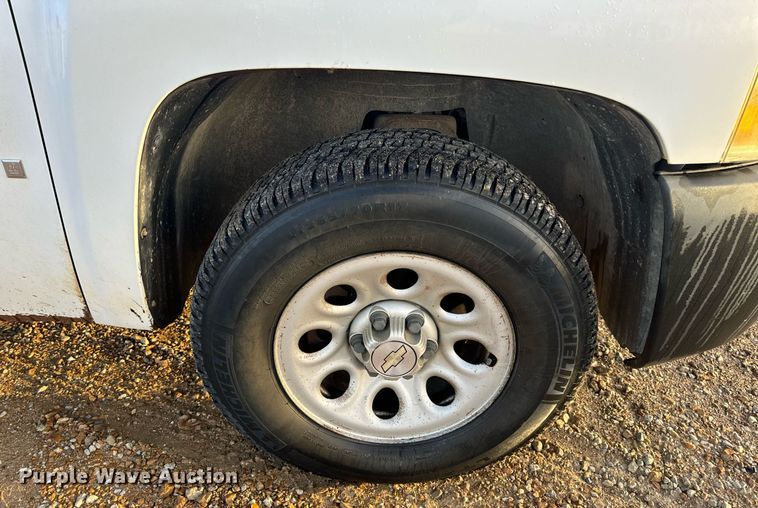 image for item EH7405 2008 Chevrolet  Silverado 1500 Ext. Cab pickup truck