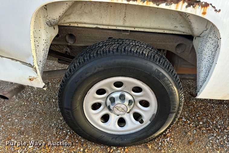 image for item EH7405 2008 Chevrolet  Silverado 1500 Ext. Cab pickup truck