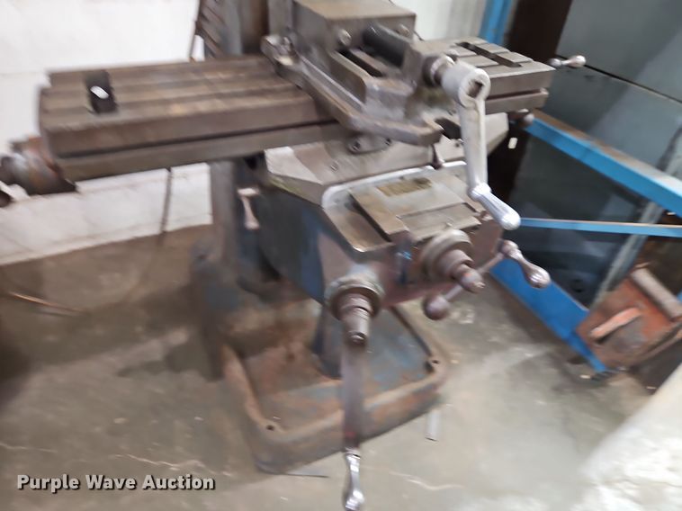 image for item EI8578 Bridgeport milling machine