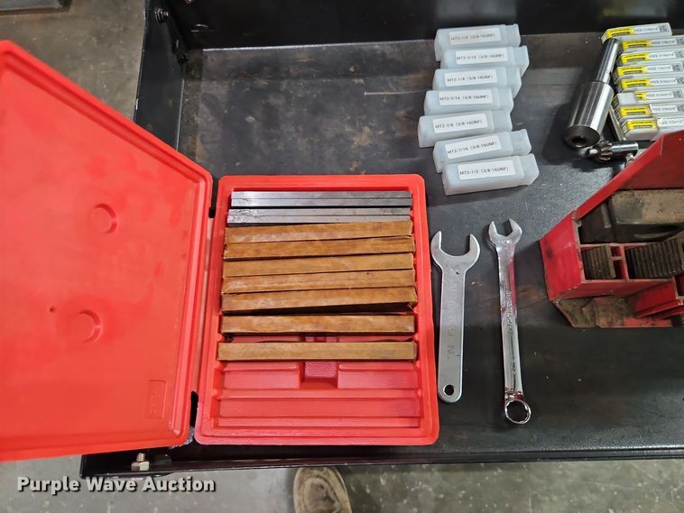 image for item EI8578 Bridgeport milling machine