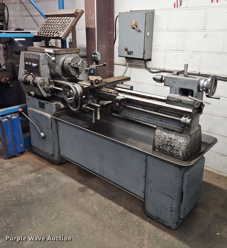 image for item EI8579 Sheldon 13 lathe