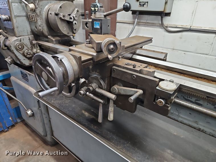 image for item EI8579 Sheldon 13 lathe