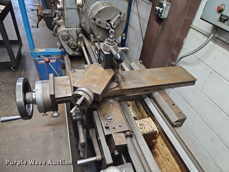 image for item EI8579 Sheldon 13 lathe