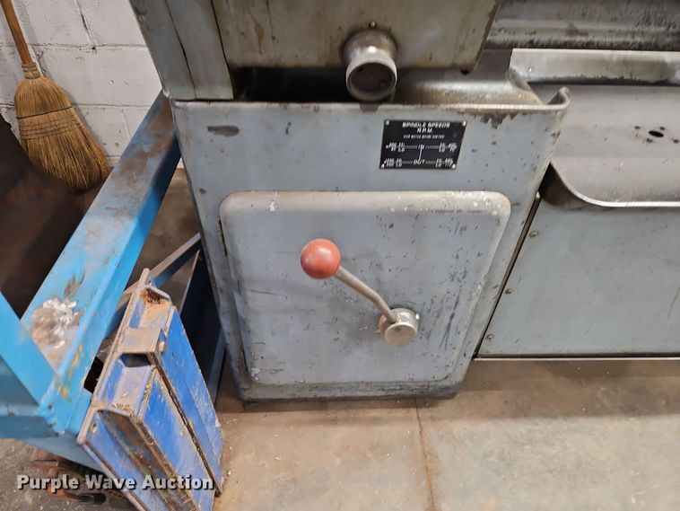 image for item EI8579 Sheldon 13 lathe