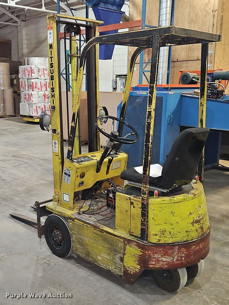 image for item EI8581 Mitsubishi NYK FB5P-S10C-330 forklift