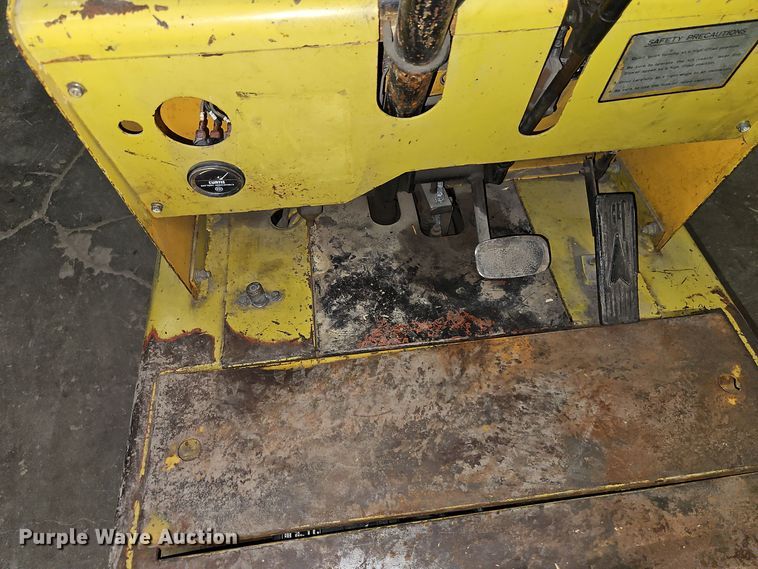 image for item EI8581 Mitsubishi NYK FB5P-S10C-330 forklift