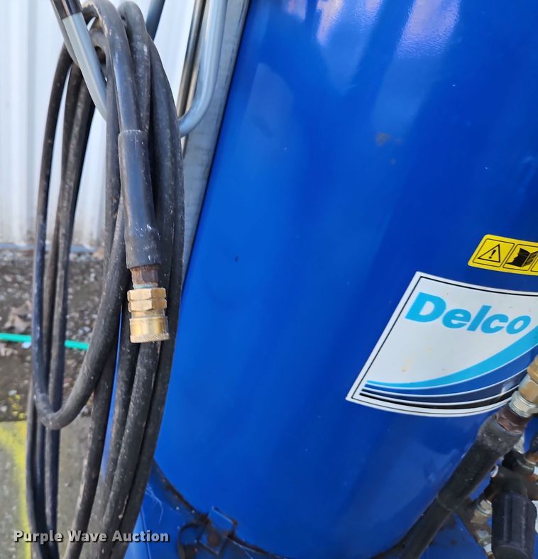 image for item EI8582 Delco Avenger 2000-5 NG pressure washer