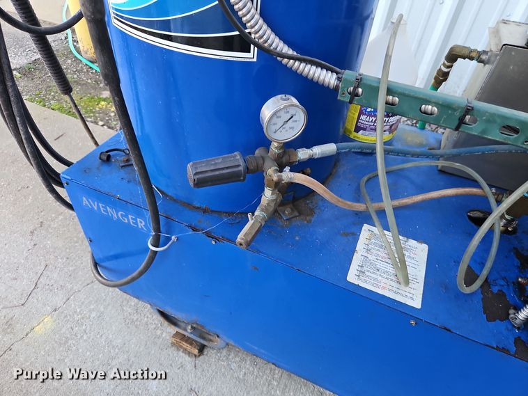 image for item EI8582 Delco Avenger 2000-5 NG pressure washer