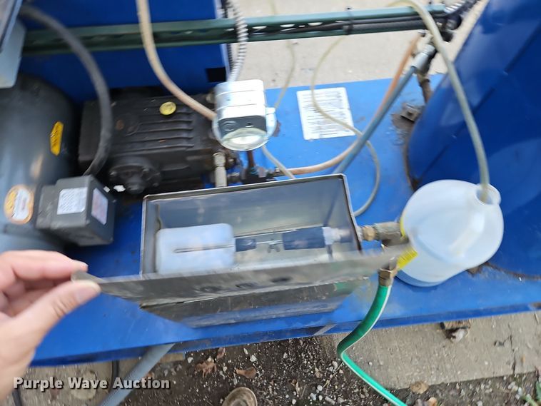 image for item EI8582 Delco Avenger 2000-5 NG pressure washer