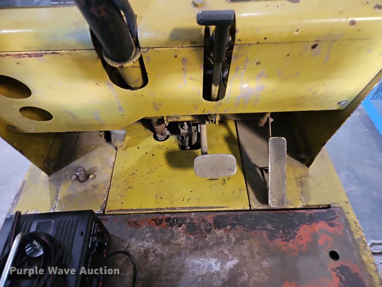 image for item EI8584 Mitsubishi NYK FB5P-S10C-330 forklift