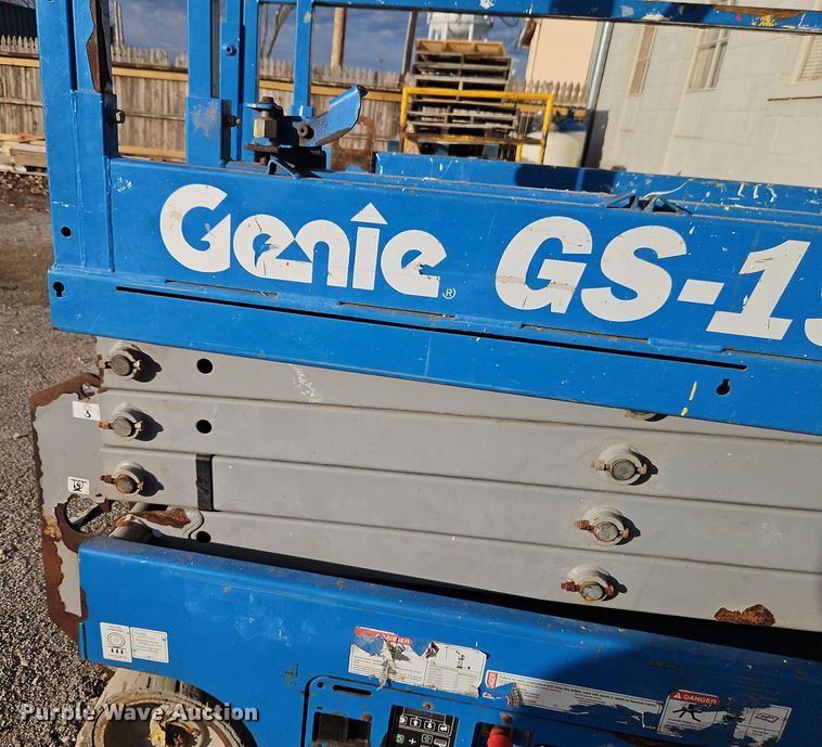 image for item EI8586 2015 Genie GS-1930 scissor lift