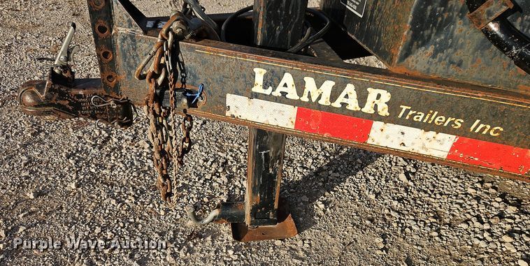 image for item EI8587 2007 Lamar tilt deck equipment trailer