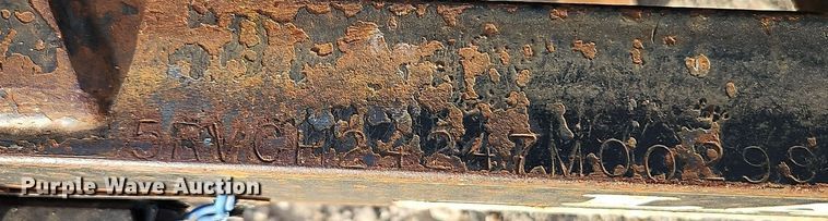 image for item EI8587 2007 Lamar tilt deck equipment trailer