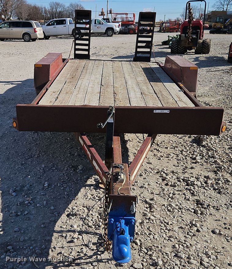 image for item EI8705 2006 Redi Haul equipment trailer