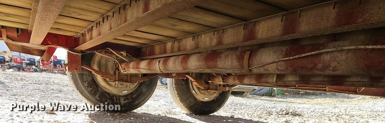 image for item EI8705 2006 Redi Haul equipment trailer