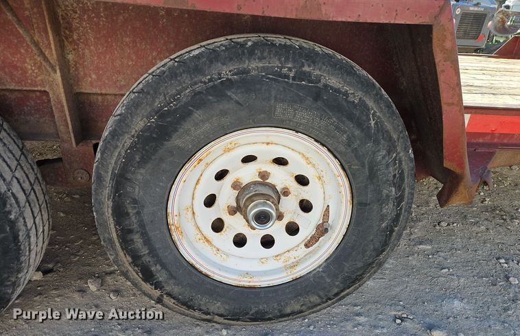 image for item EI8705 2006 Redi Haul equipment trailer