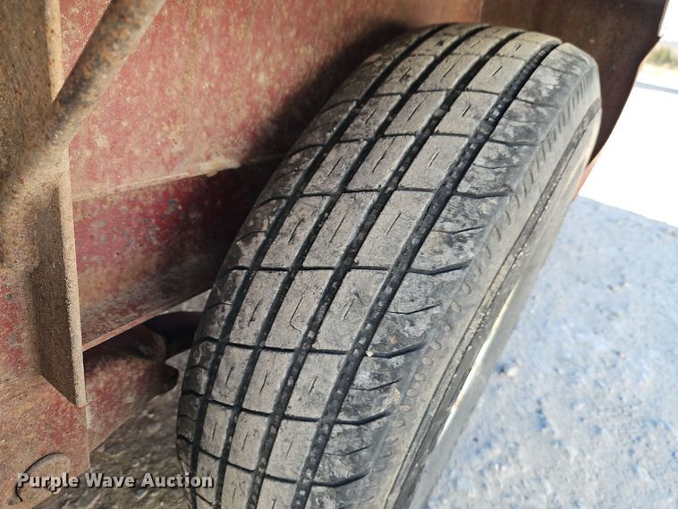 image for item EI8705 2006 Redi Haul equipment trailer